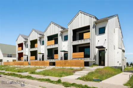 Westpeachcondos 1154 768 90