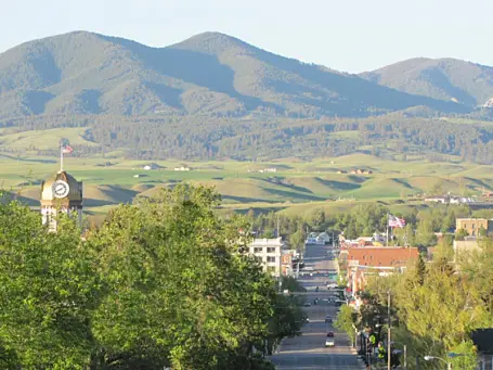 Lewistown 800 600 c1