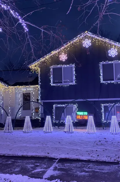 Best Christmas Lights in Bozeman | 2025