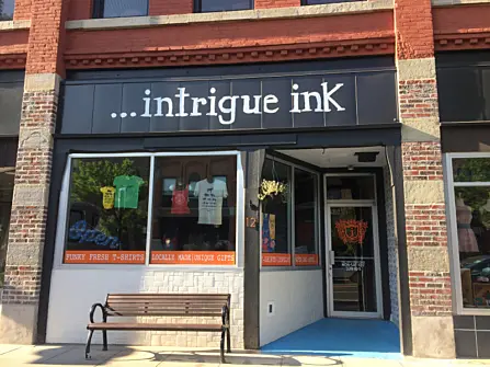 Intruige Ink 1 800 600 c1