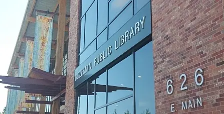 29694432 10156329708963841 3493115353016303616 n