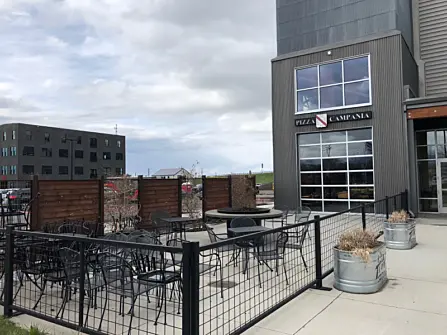 Pizza campana patio cannery district 800 600 c1