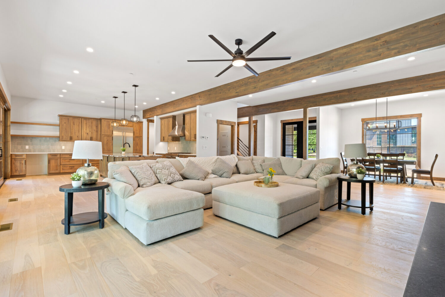 33 Leachman Interiors 14 11