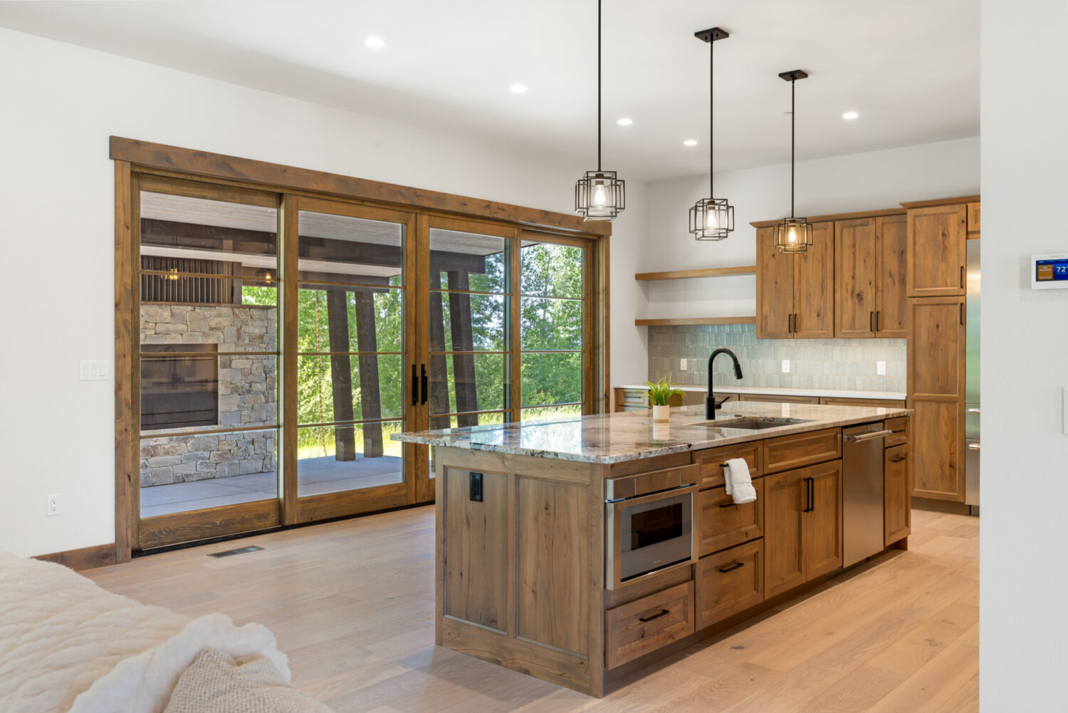 33 Leachman Interiors 14 18