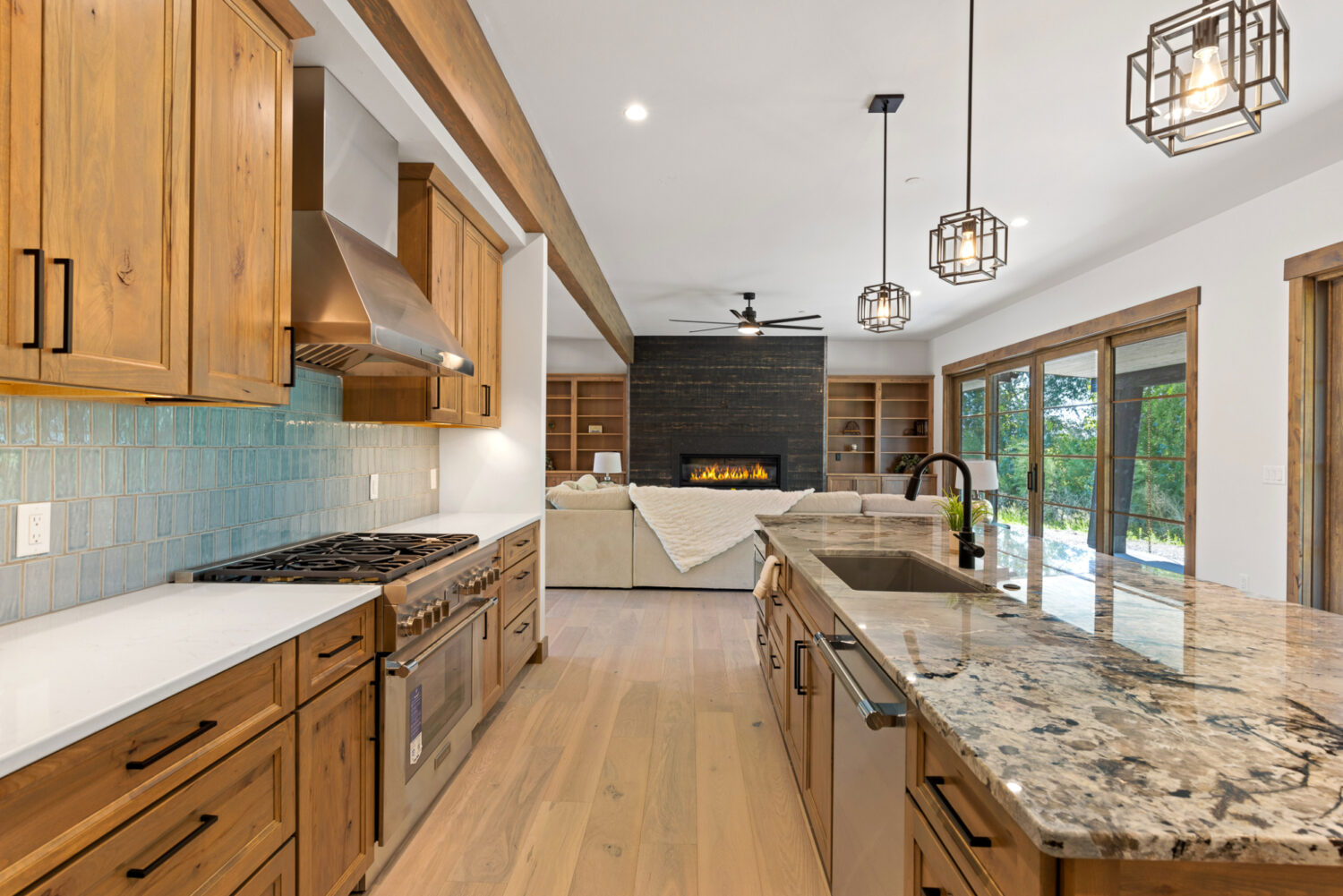 33 Leachman Interiors 14 19